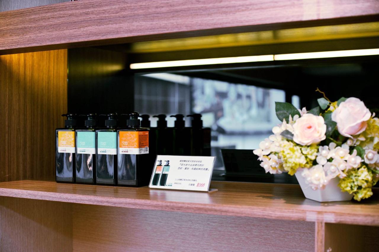 Talmud Hotel Yizhong Taichung Buitenkant foto