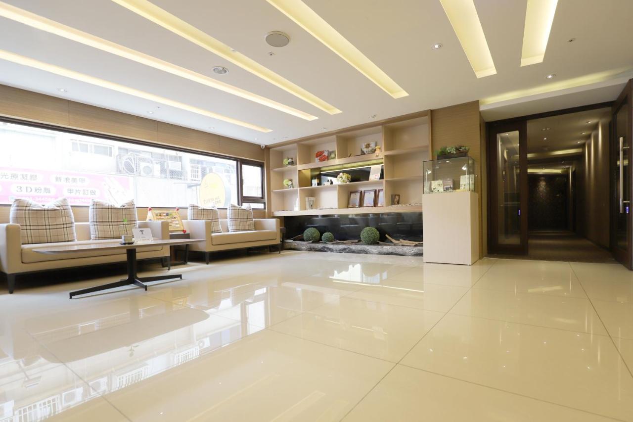 Talmud Hotel Yizhong Taichung Buitenkant foto