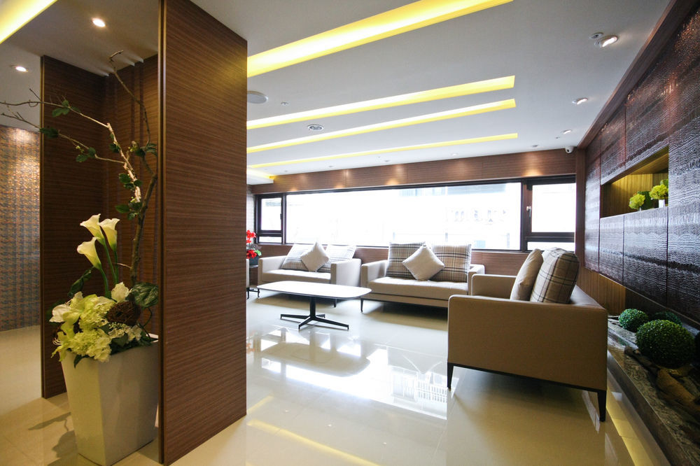 Talmud Hotel Yizhong Taichung Buitenkant foto
